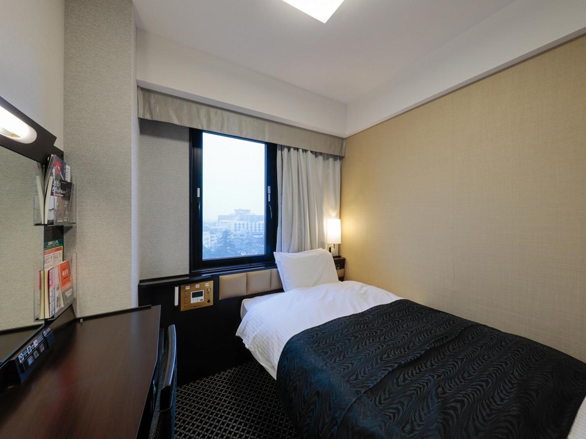 Apa Hotel Tonami Ekimae Εξωτερικό φωτογραφία